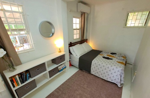 Rockley Cottage | Tropical garden cottage in the heart ❤️ of the south coast.
