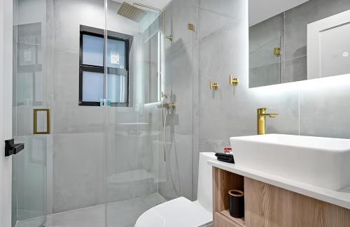 Coral Way House | Tropical Guest House at VIlla Verde Miami
