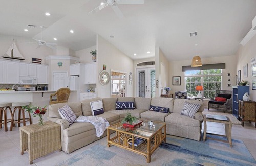 Marco Island House | Tropical Island Retreat! Early check-in/Late check-out! Click 3rd pic for video!