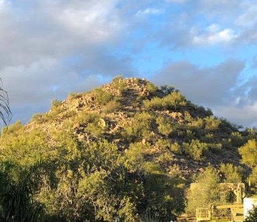 East Mesa House | Tropical Mountain Valley Casita