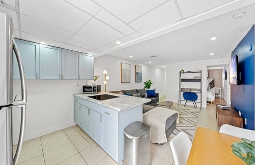 The Roads Apartment | Tropical Oasis Co-living in Little Havana