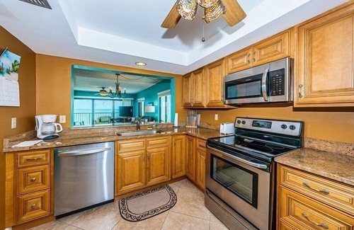 Madeira Beach Condo | Tropical Oasis Directly on the Gulf!~ OS608