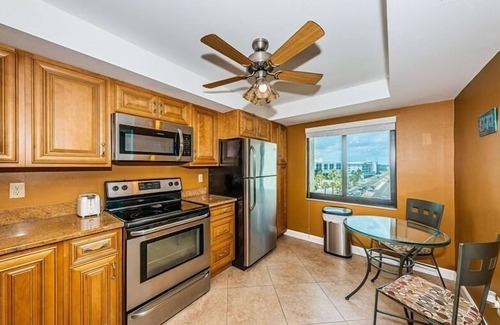 Madeira Beach Condo | Tropical Oasis Directly on the Gulf!~ OS608