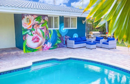 South Corals House | Tropical Oasis Heated saltwater Pool 6min to beach