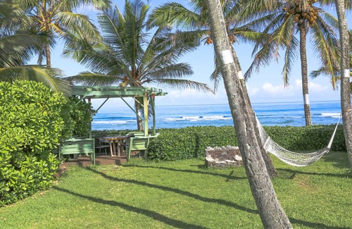 Pupukea House | Tropical Oasis Sunset Beach Oceanfront Beachfront Backyards Bungalow home 30 nts