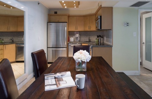 Mid Beach Apartment | Tropical Oceanfront Condo located in a resort directly on the beach