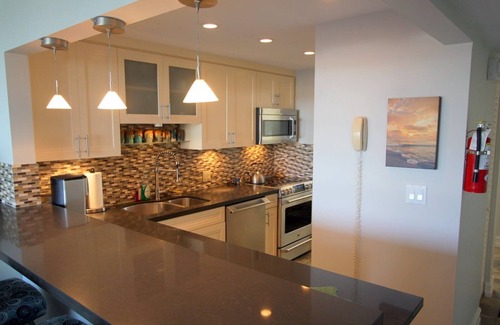 Islamorada Condo | Tropical Paradise at Futura Yacht Club