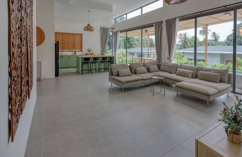 Srithanu Villa | Tropical Peaceful Poolside Retreat