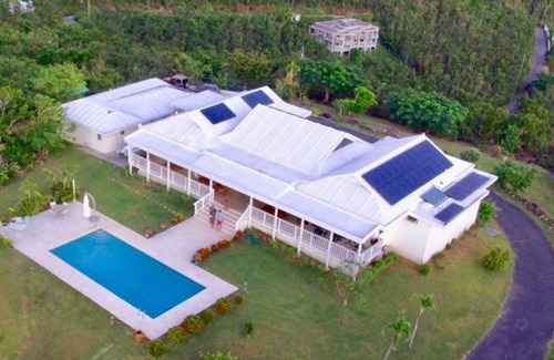 Estate Bakkero House | Tropical Private Gated Estate - Ocean, Island & Harbor Views!