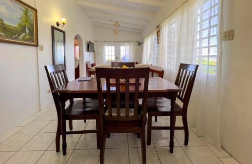 All Saints House | Tropical Retreat