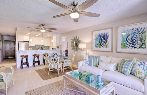Nazareth Condo | Tropical St. Thomas Resort Getaway w/Pool Access!
