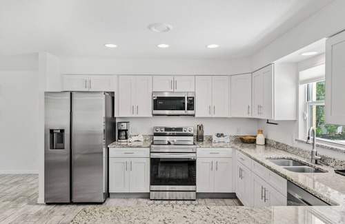 Golden Beach Estates House | Tropical-Inspired Beachside Home w/BBQ Grill & Heated Pool ☀️