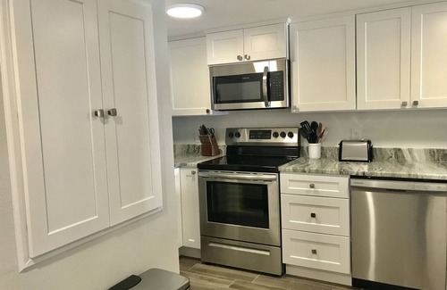 Gulf Shores Condo | Tropical Winds 601 3 bedroom 3 bath gulf-front condominium Gulf Shores