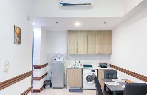 Downtown George Town Apartment | Tropicana 218 Macalister by YueLai Inn