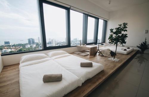 Downtown George Town Apartment | Tropicana 218 MACALISTER