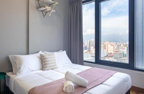 Downtown George Town Apartment | Tropicana 218 X Airlevate Suites