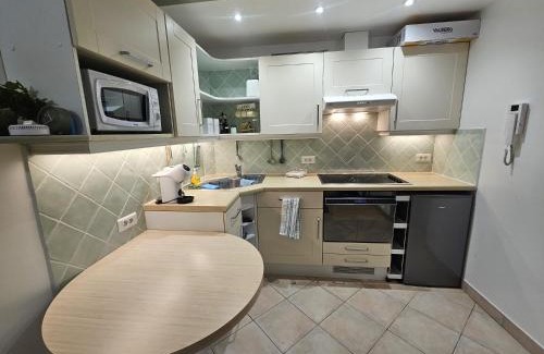 Center Apartment | TropiKana