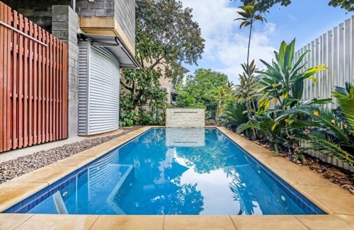 Parap House | 'Troppo' Darwin Designer Luxury Boutique Home