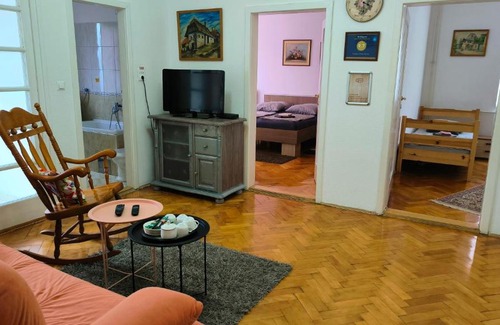 Zenica Apartment | Trosoban stan u Zenici