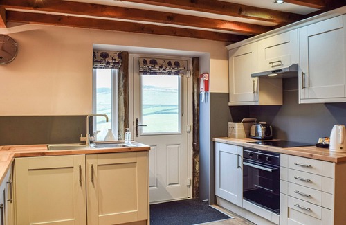 Holmfirth Cottage | Trough Cottage - UK48424
