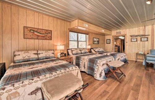Lone Rock House | Trout Lodge at Two Rivers-White River Cabin