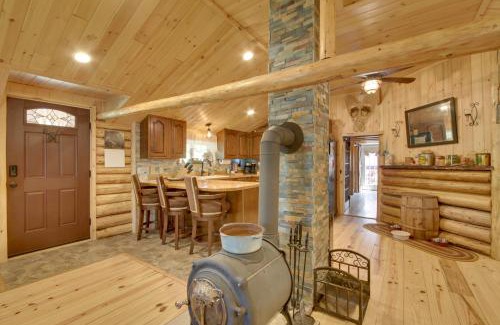 Freedom House | Trout Ponds and Sauna Unique Log Cabin in Freedom