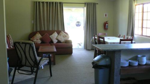 Curry's Post House | Troutbagger Farm