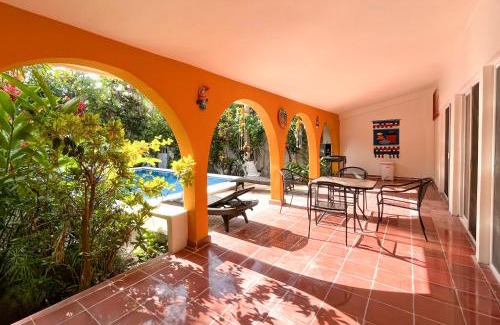 Colonia Adolfo Lopez Mateos House | Troy's House