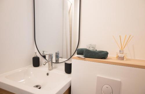 Troyes Apartment | Troyes - Aux pieds du cube