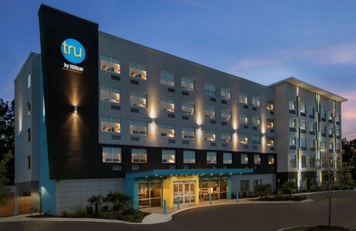 North Charleston Hotel | Tru By Hilton Charleston Ashley Phosphate, Sc