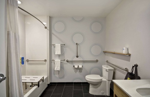 Huber Heights Hotel | Tru by Hilton Huber Heights