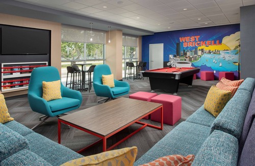 The Roads Hotel | Tru by Hilton Miami West Brickell