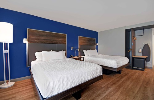 Frenchtown Township Hotel | Tru by Hilton Monroe