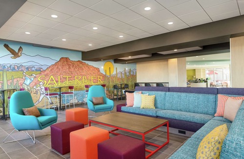 Scottsdale Hotel | Tru By Hilton Scottsdale Salt River