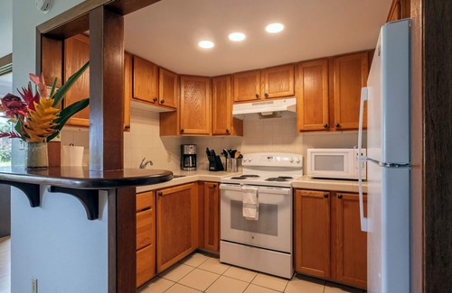 Wainiha Condo | True Beachfront Romance in Quiet Intimate Location - Perfect for Honeymoons!