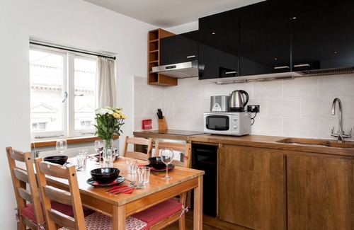 Marylebone Apartment | True gem boutique top floor with terrace in the heart of London