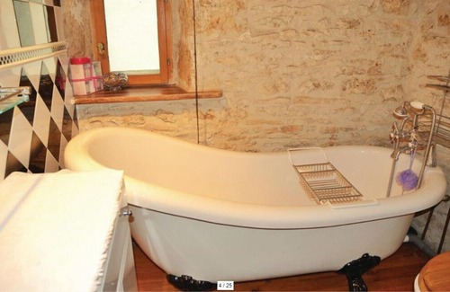 Chaunay House | True Grit Cottage in Traversay, Poitou-Charentes