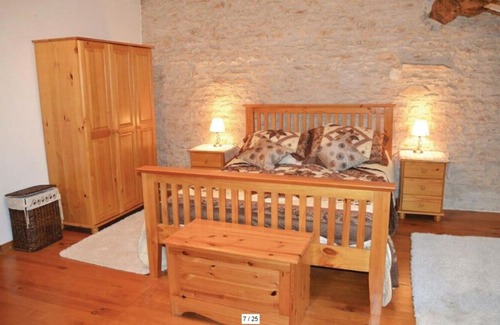 Chaunay House | True Grit Cottage in Traversay, Poitou-Charentes