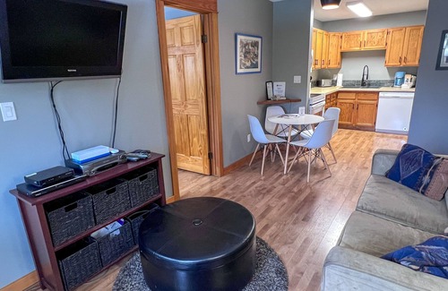 East Kootenay Condo | True Ski In Ski Out Location. A/C