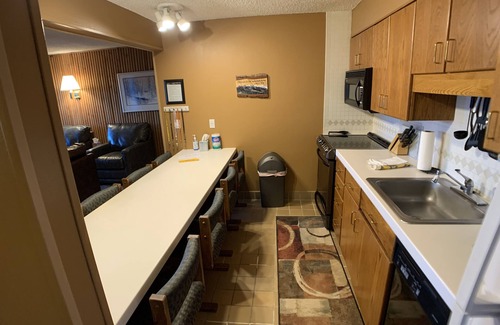 Breckenridge Condo | True Ski-in Ski-Out - Skiwatch 318 at Peak 8