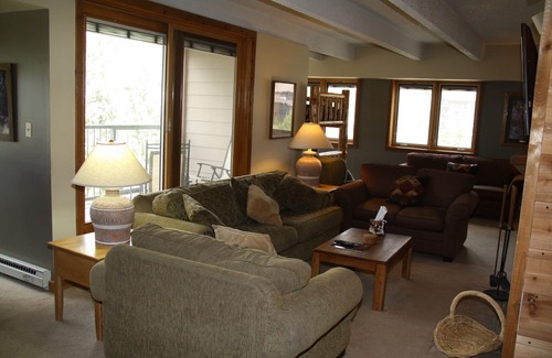 Copper Mountain Condo | TRUE SKI IN — SKI OUT! COPPER CENTER VILLAGE - THE LODGE AT COPPER!
