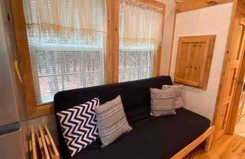 Mentone Apartment | True Tiny Home & Community l 4 Mi To Mentone