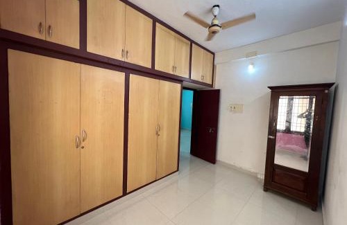 Chromepet Apartment | True value
