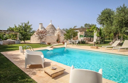 Castellana Grotte Villa | Trulli Fiorella at Puglia in Castellana Grotte BA