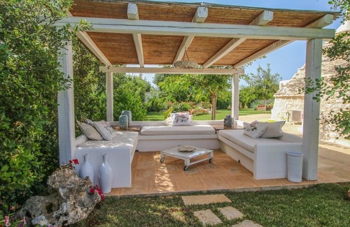 Castellana Grotte Villa | Trulli Fiorella at Puglia in Castellana Grotte BA