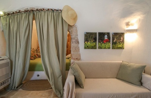 Castellana Grotte Villa | Trulli Fiorella at Puglia in Castellana Grotte BA