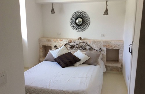 San Michele Salentino Villa | Trullo Sorores (12 pax): House with swimming pool. Puglia (Southern Italy)