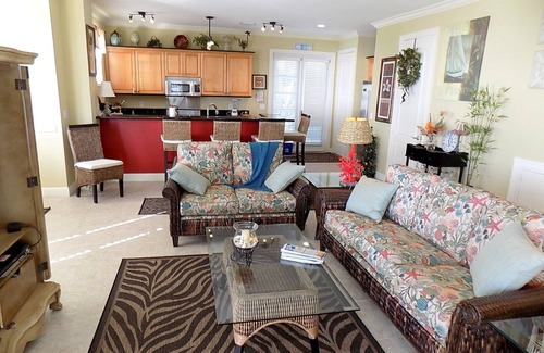 Islamorada House | Truly OceanFRONT-PanoramicOceanViews-WraparoundDecks-QuietLocation-AvailableSlip