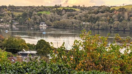 Golant House | Truly Paradise Cottage