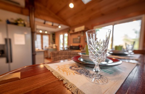Green Haven Cottage | Truly Waterfront Cottage